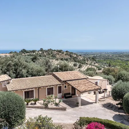Badessa Villa Noto